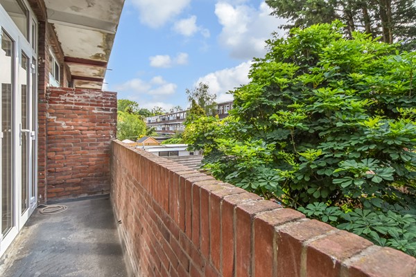 Medium property photo - Jan van Beersstraat 142, 2523 KA Den Haag